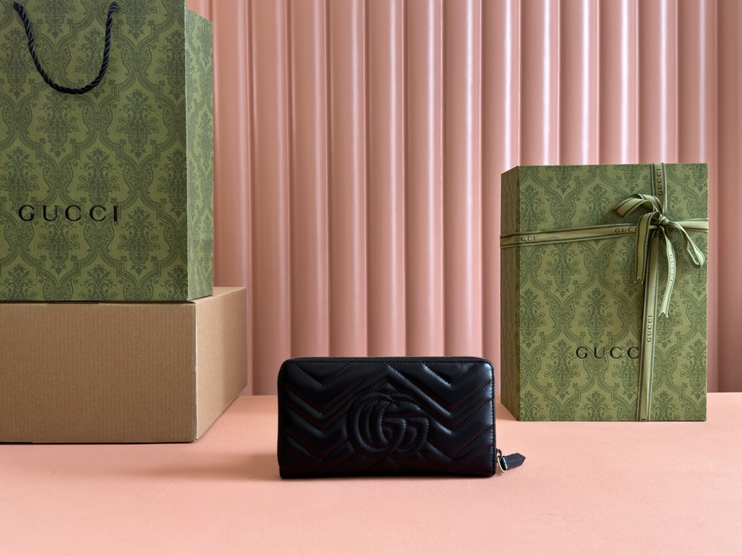 Gucci Wallets Purse